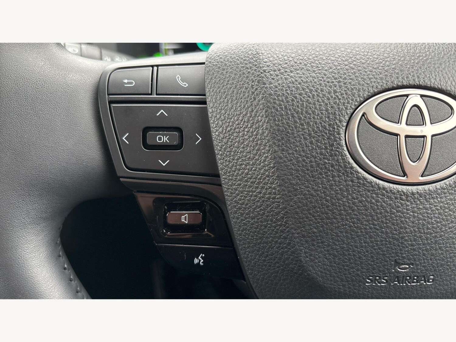 Used Toyota C-HR 2025 for sale - 77253795: Photo 24