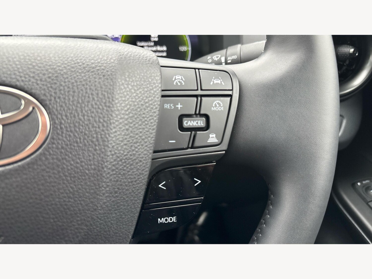 Used Toyota C-HR 2025 for sale - 77253795: Photo 25