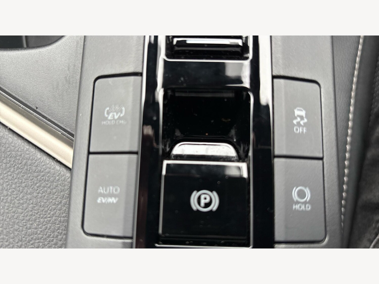 Used Toyota C-HR 2025 for sale - 77253795: Photo 26