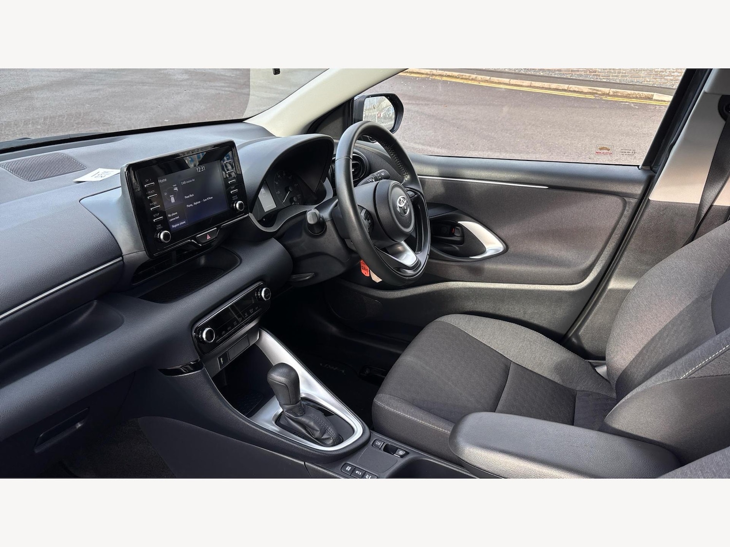 Used Toyota Yaris 2022 for sale - 77156616: Photo 12