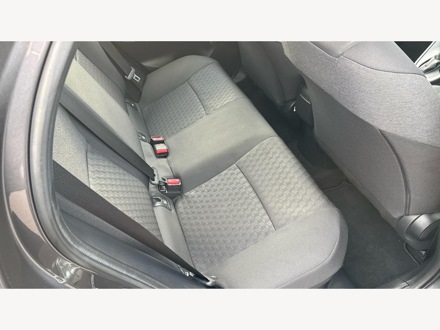 Used Toyota Yaris 2022 for sale - 77156616: Photo 14