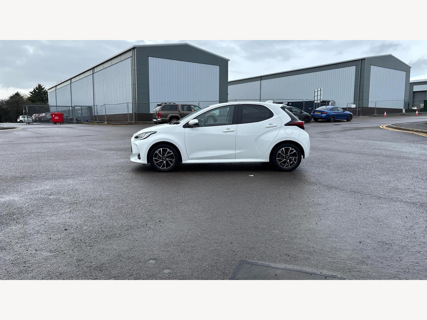 Used Toyota Yaris 2024 for sale - 77456370: Photo 19