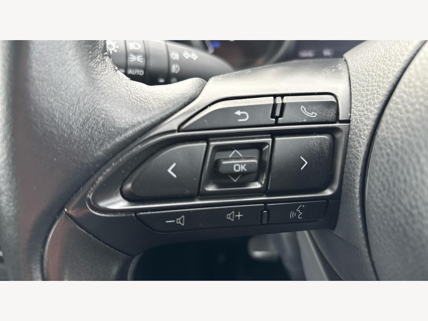 Used Toyota Yaris 2024 for sale - 77456370: Photo 24