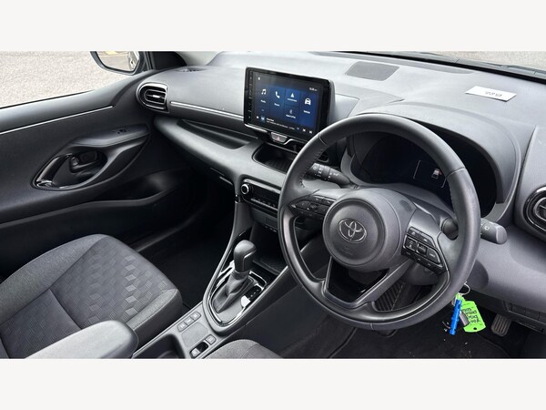 Used Toyota Yaris 2024 for sale - 76326282: Photo 13