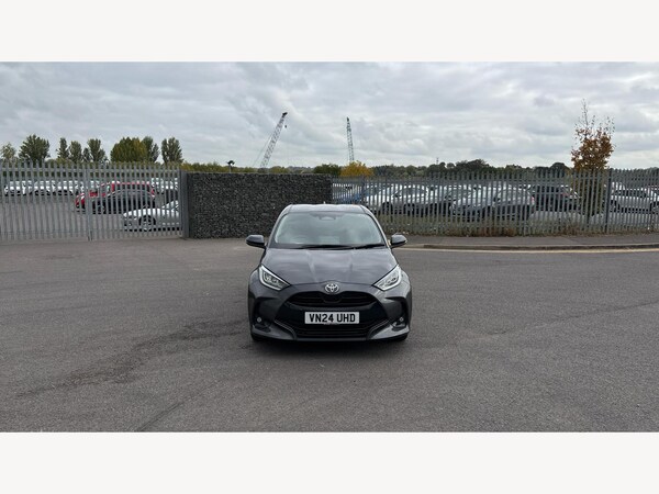 Used Toyota Yaris 2024 for sale - 76326282: Photo 17