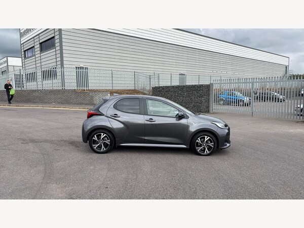 Used Toyota Yaris 2024 for sale - 76326282: Photo 18