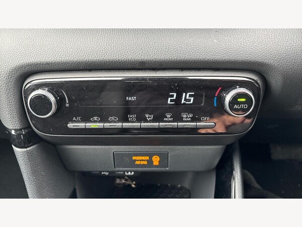 Used Toyota Yaris 2024 for sale - 76326282: Photo 23