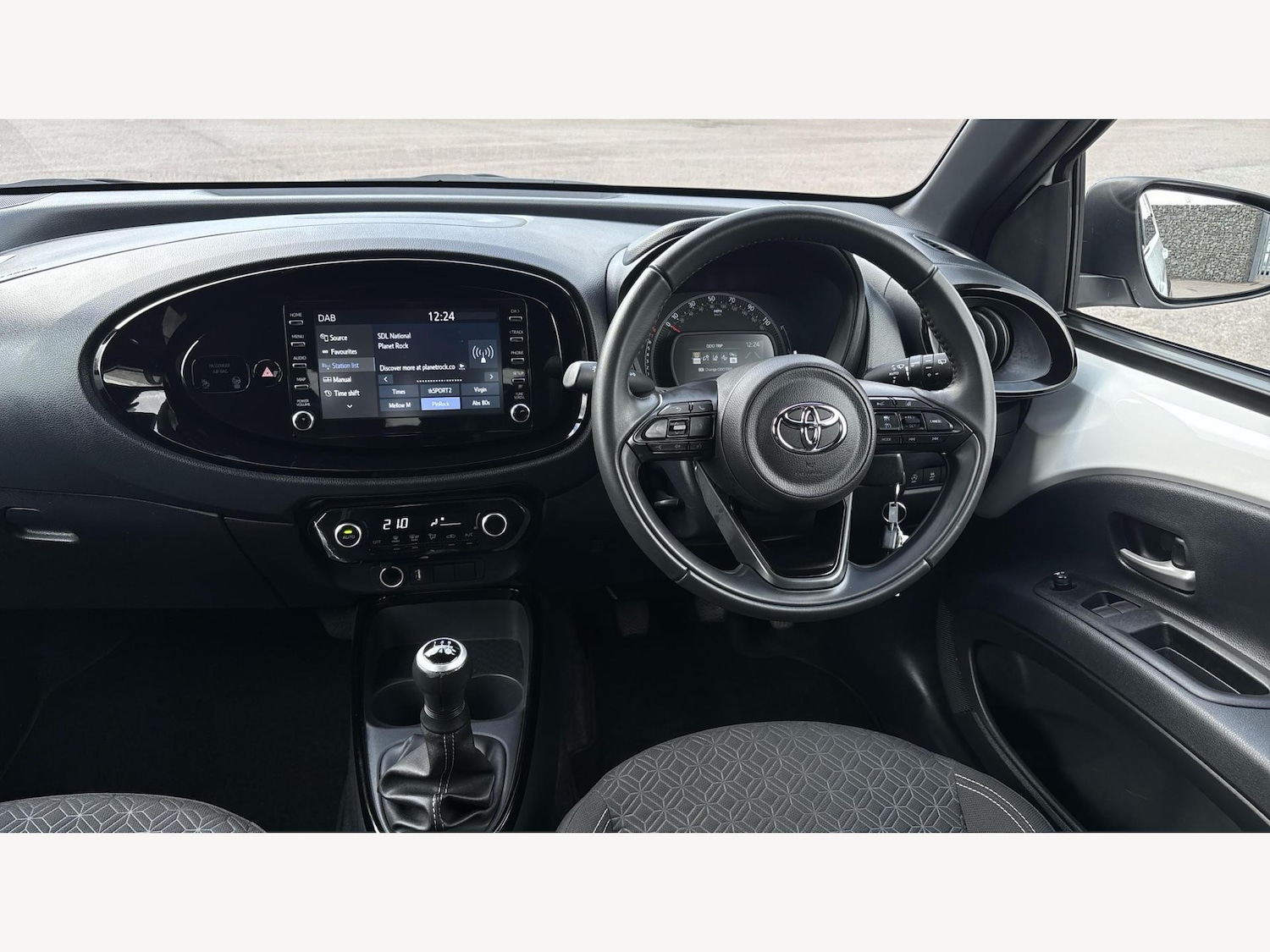 Used Toyota Aygo X 2023 for sale - 77175894: Photo 7