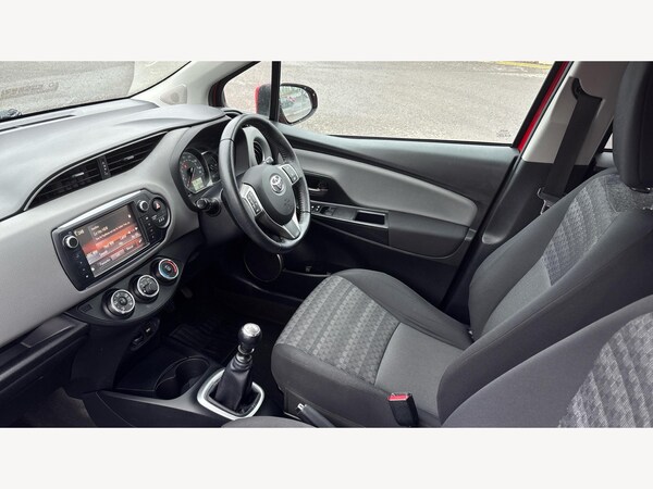 Used Toyota Yaris 2016 for sale - 76284146: Photo 12