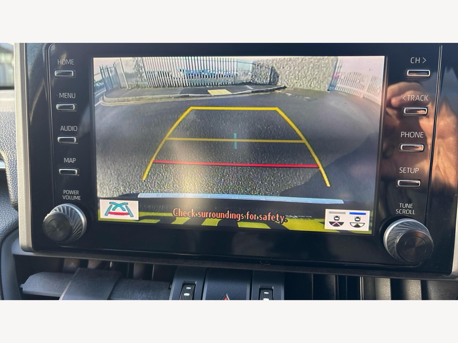 Used Toyota RAV4 2019 for sale - 76952351: Photo 26