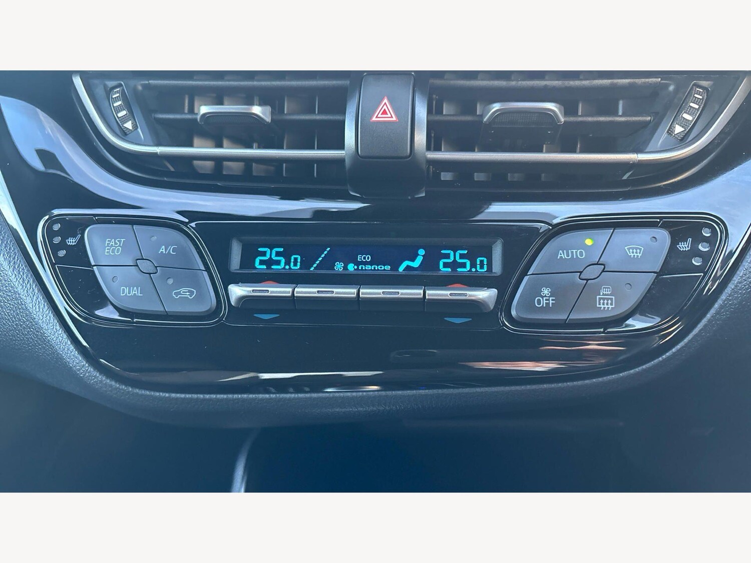 Used Toyota C-HR for sale - 77671464: Photo 23