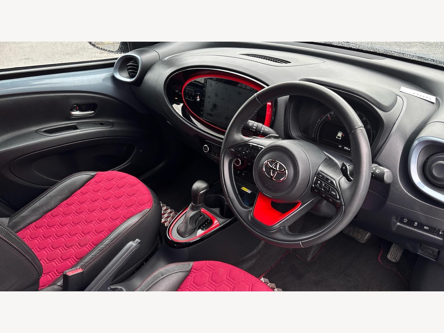 Used Toyota Aygo X for sale - 77290915: Photo 13