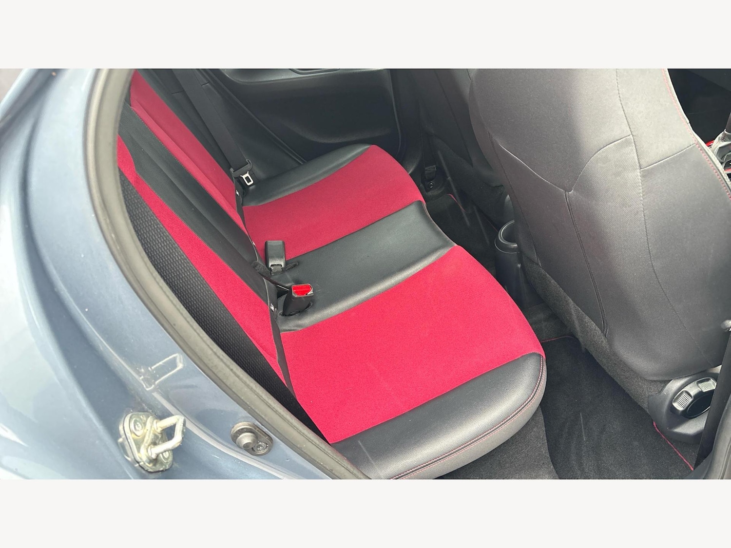 Used Toyota Aygo X for sale - 77290915: Photo 14