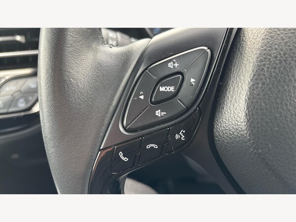 Used Toyota C-HR 2023 for sale - 76239026: Photo 24