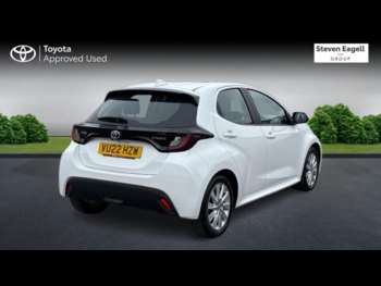 Used Toyota Yaris 2022 for sale - 74701200: Photo