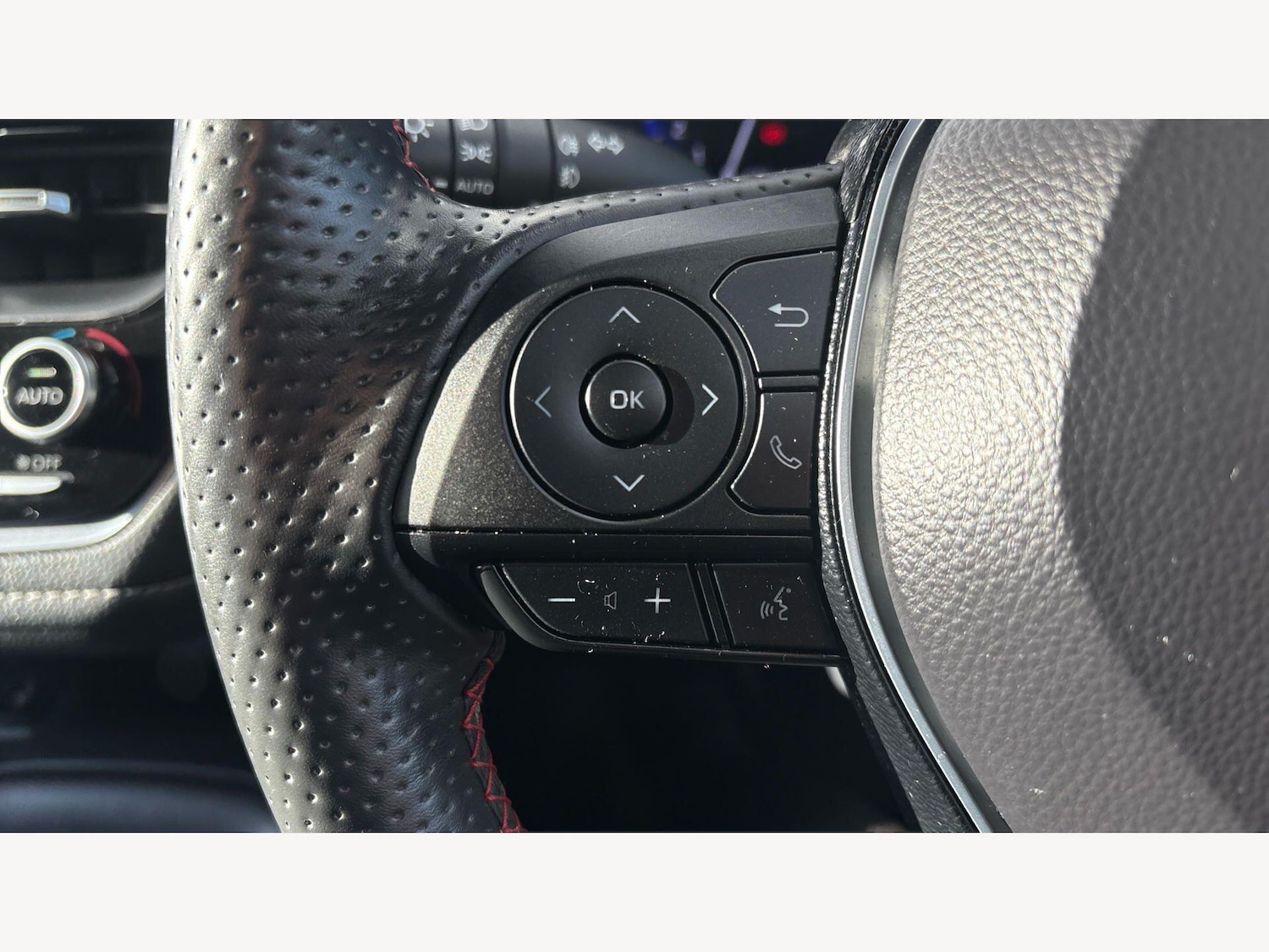 Used Toyota Corolla 2020 for sale - 78047498: Photo 24