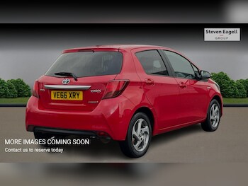 Used Toyota Yaris 2017 for sale - 77331007: Photo