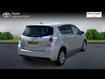 Used Toyota Verso 2015 for sale - 74909113: Photo