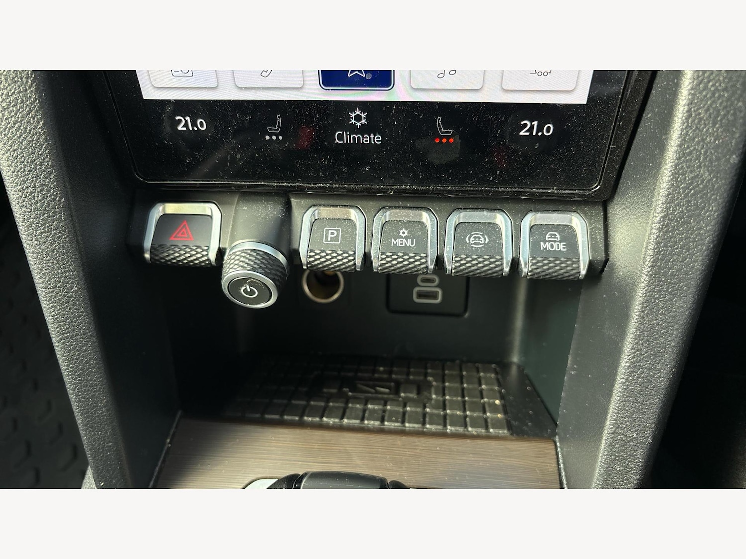 Used Volkswagen Amarok 2024 for sale - 76188658: Photo 23