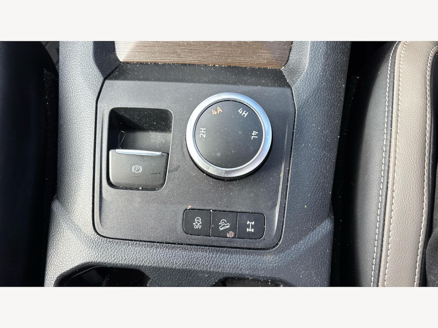 Used Volkswagen Amarok 2024 for sale - 76188658: Photo 26