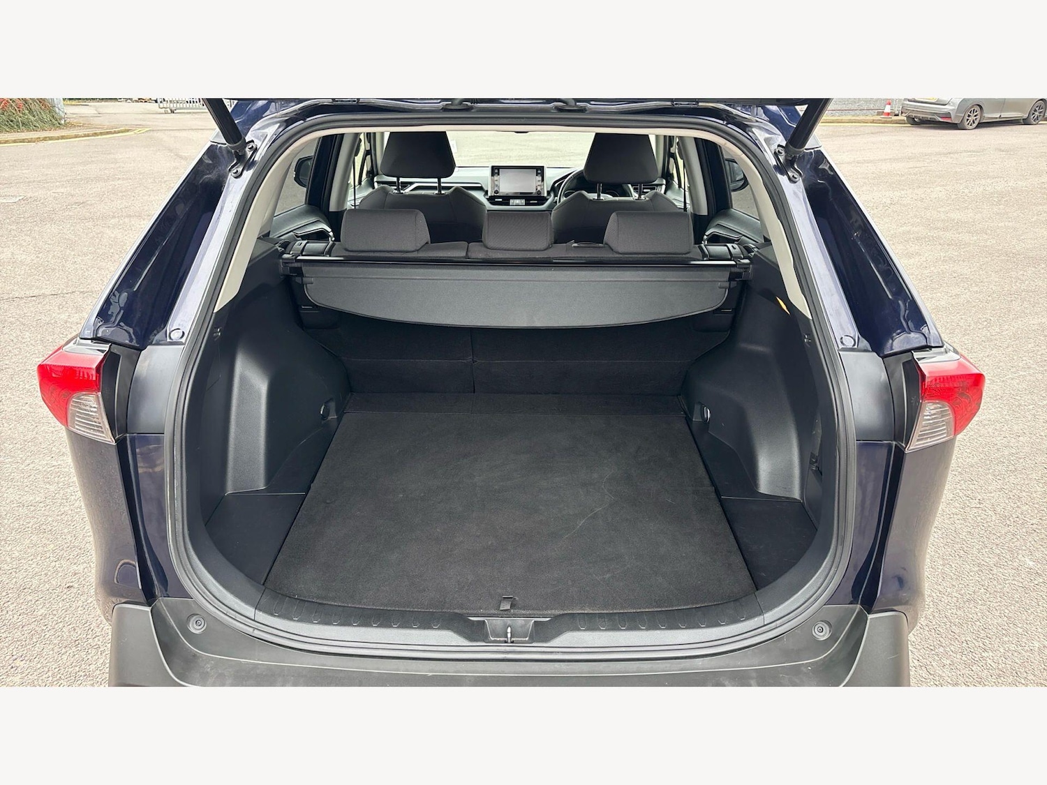 Used Toyota RAV4 2021 for sale - 77695740: Photo 16