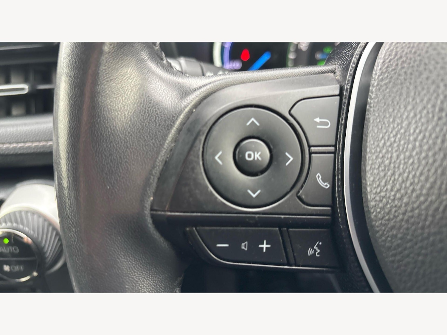 Used Toyota RAV4 2021 for sale - 77695740: Photo 24