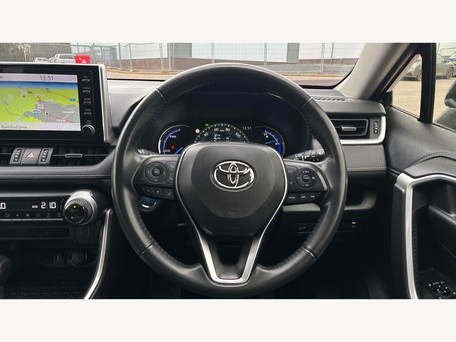 Used Toyota RAV4 2021 for sale - 77695740: Photo 8