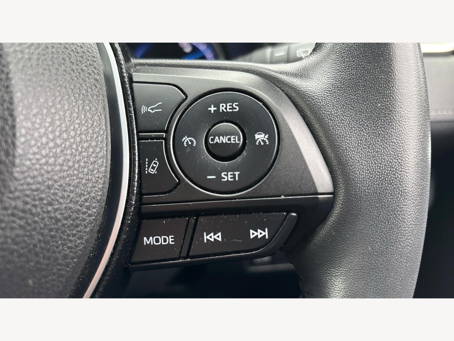 Used Toyota RAV4 2020 for sale - 77254594: Photo 25