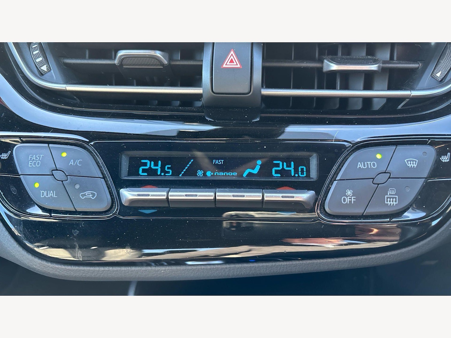 Used Toyota C-HR 2019 for sale - 78006921: Photo 23