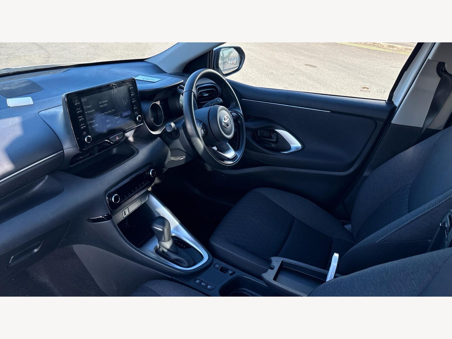 Used Toyota Yaris 2023 for sale - 77478597: Photo 12