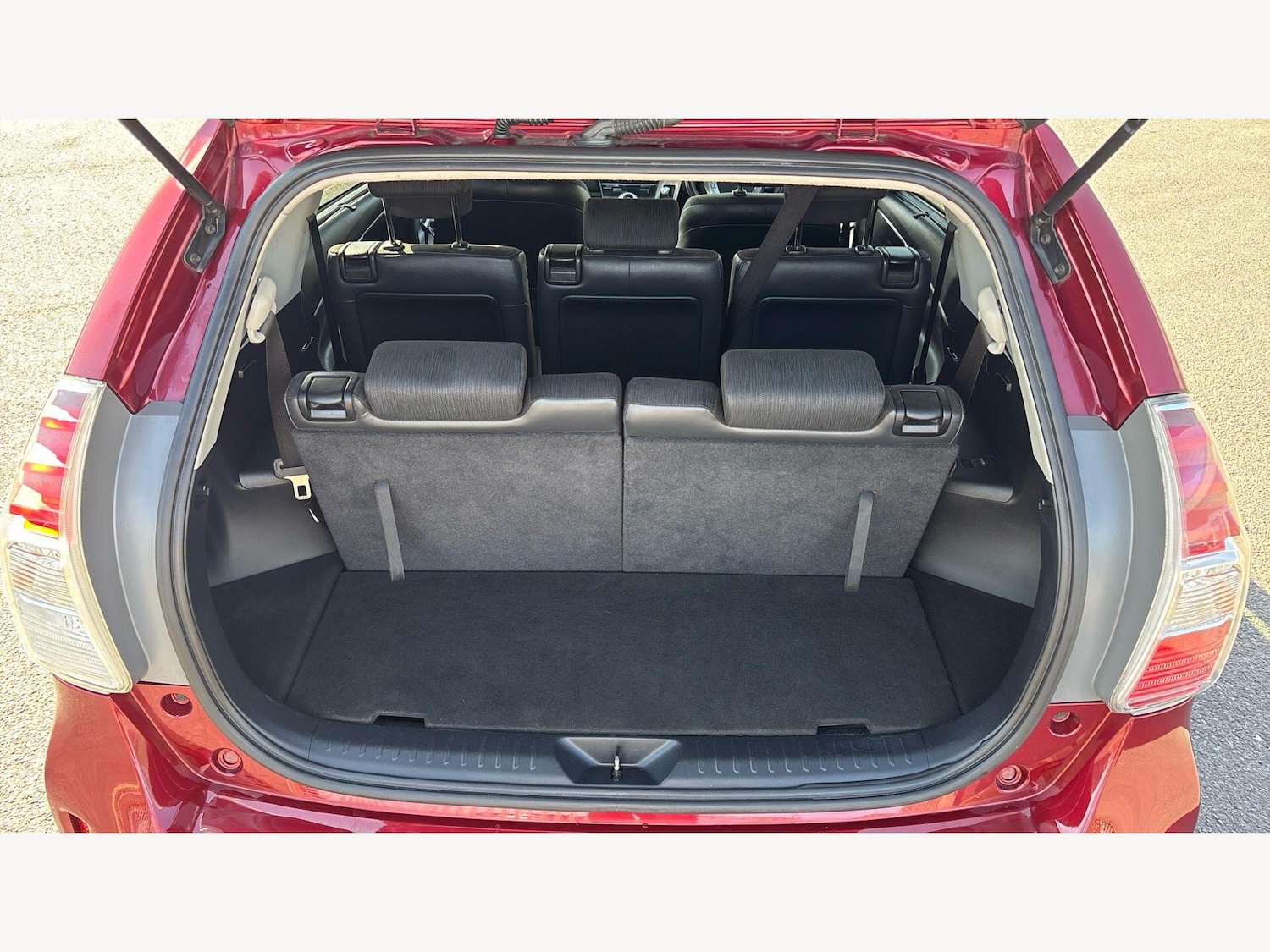 Used Toyota Prius+ for sale - 78204822: Photo 15