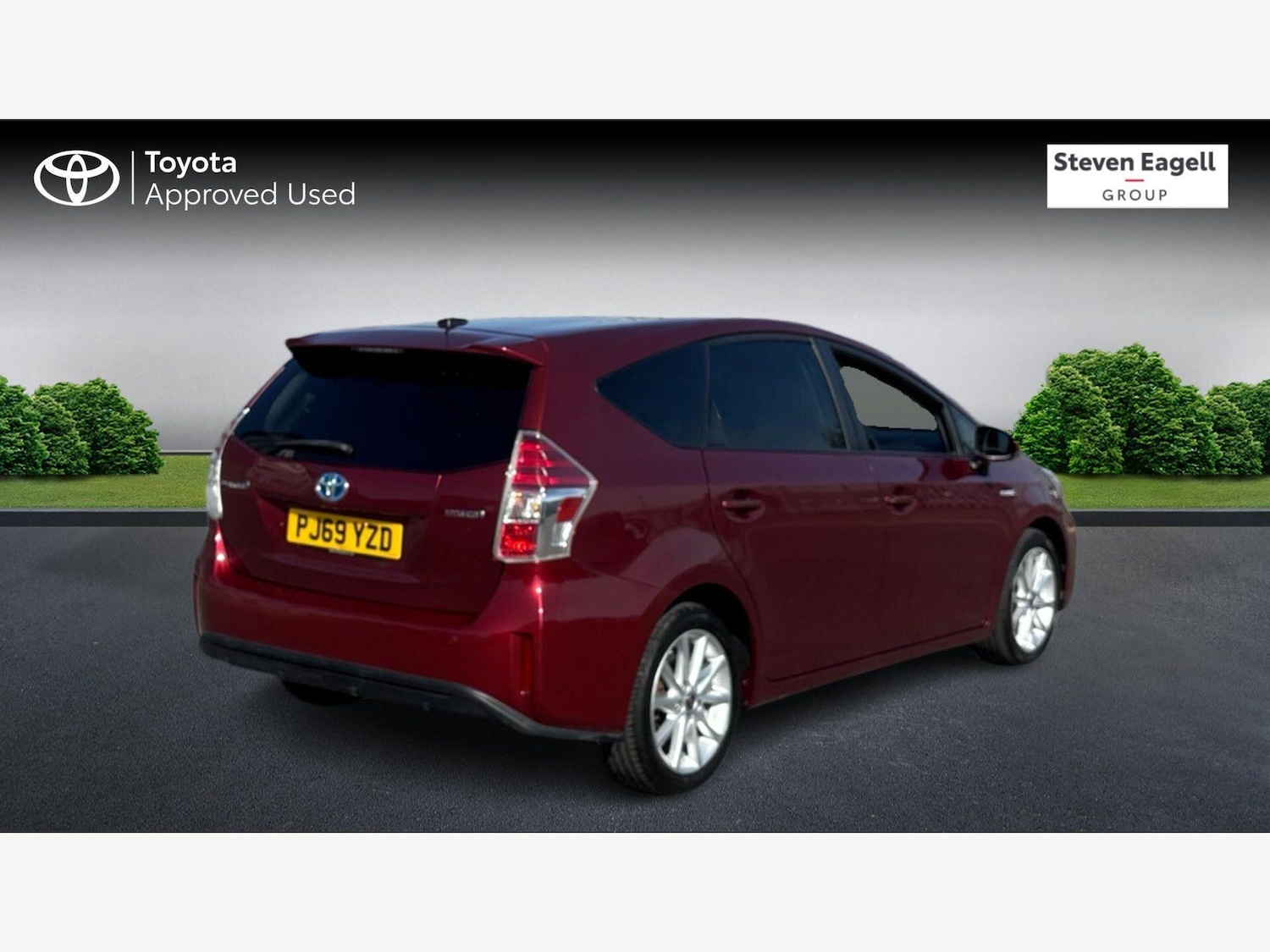Used Toyota Prius+ for sale - 78204822: Photo 2