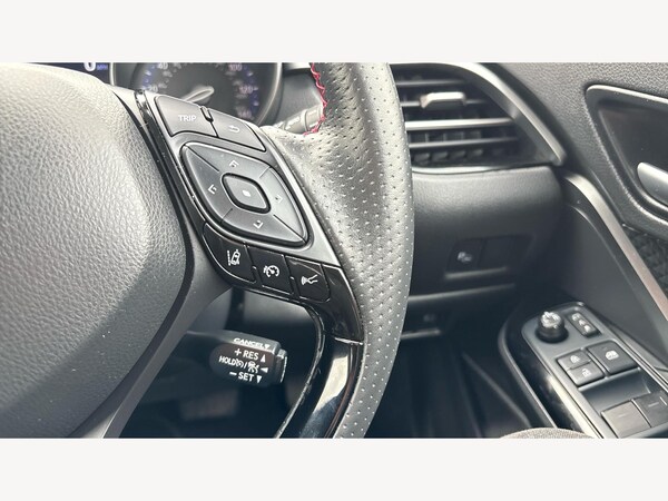 Used Toyota C-HR 2022 for sale - 76122688: Photo 25