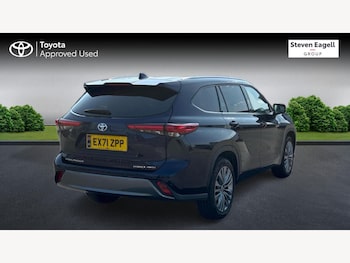 Used Toyota Highlander 2022 for sale - 75551712: Photo