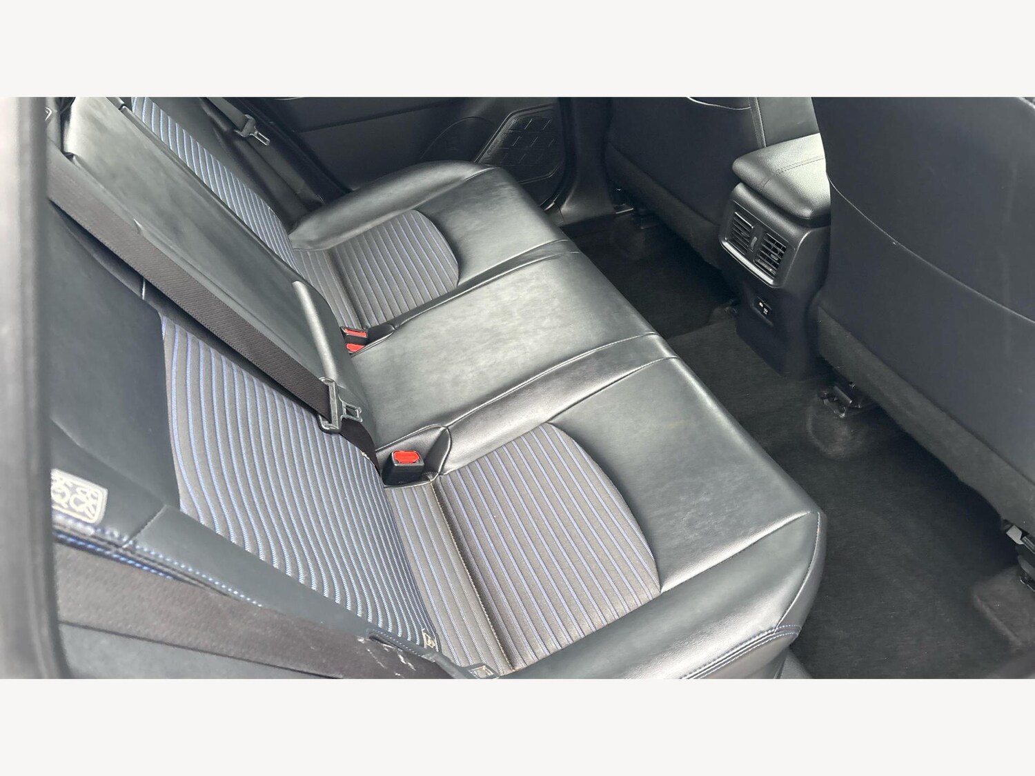 Used Toyota RAV4 2020 for sale - 77525022: Photo 14