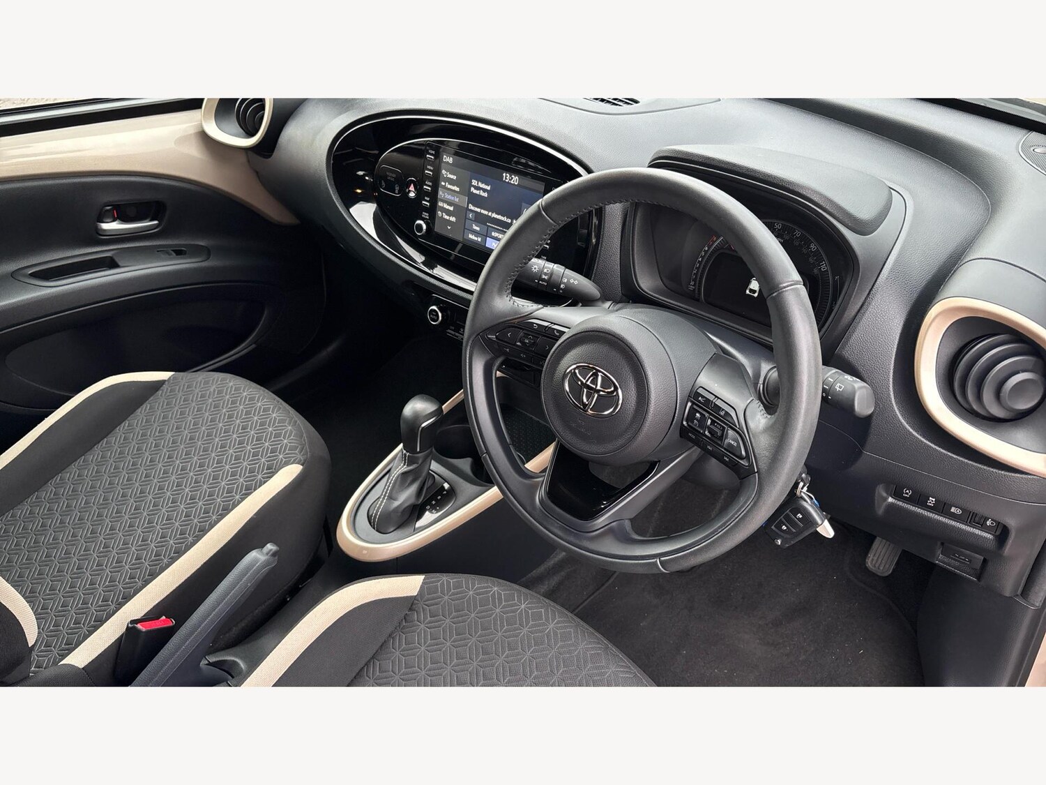 Used Toyota Aygo X 2023 for sale - 76498974: Photo 13