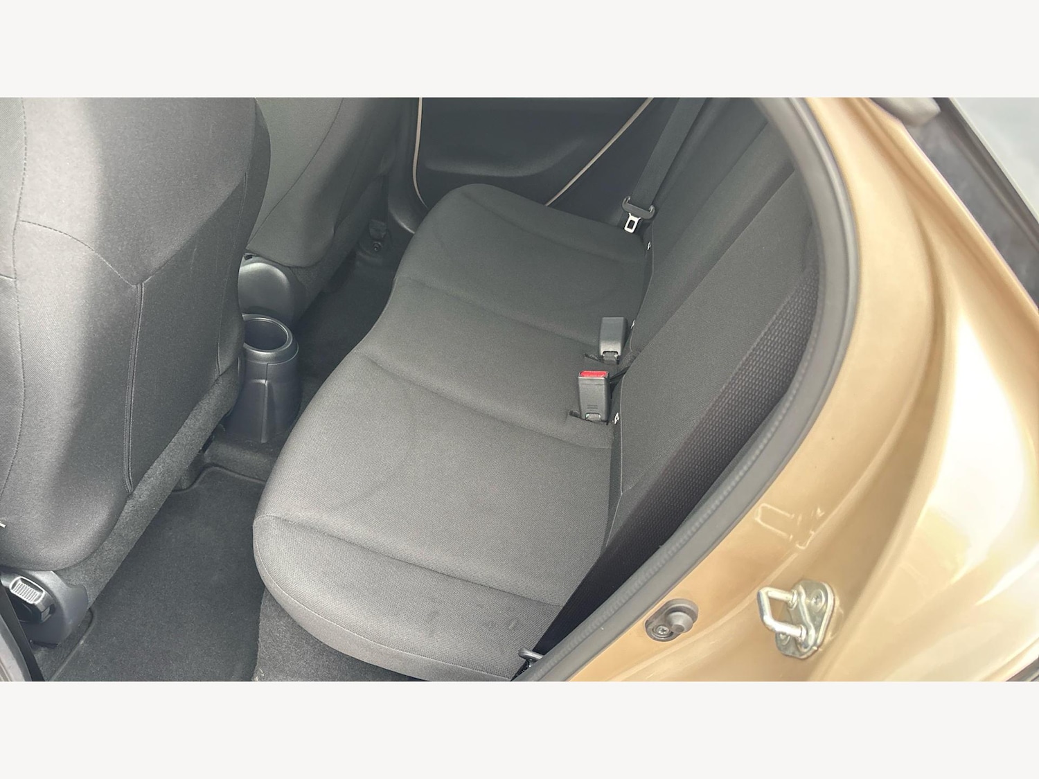 Used Toyota Aygo X 2023 for sale - 76498974: Photo 15