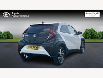 Used Toyota Aygo X 2023 for sale - 76158862: Photo 2