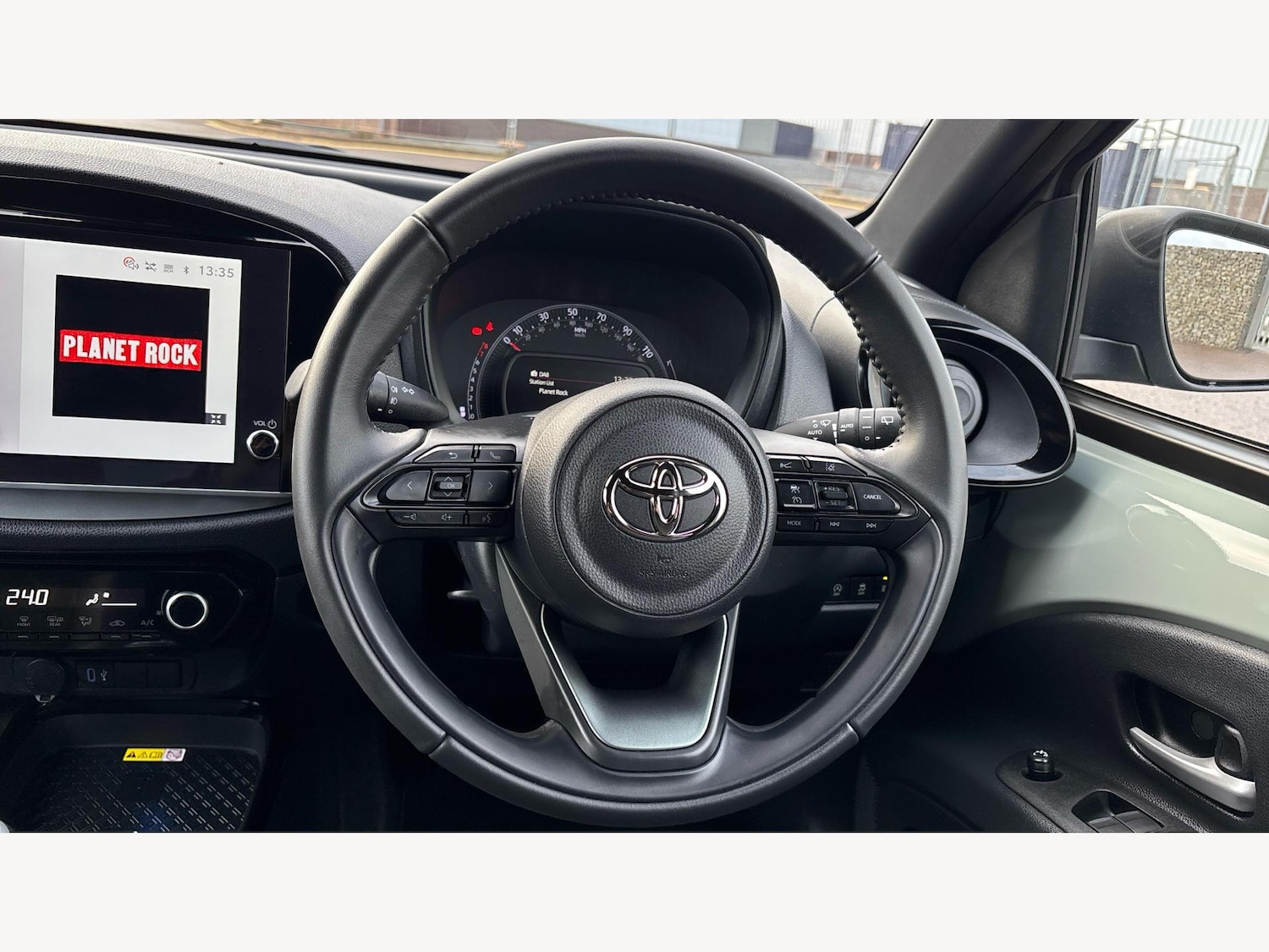 Used Toyota Aygo X 2025 for sale - 76765272: Photo 8