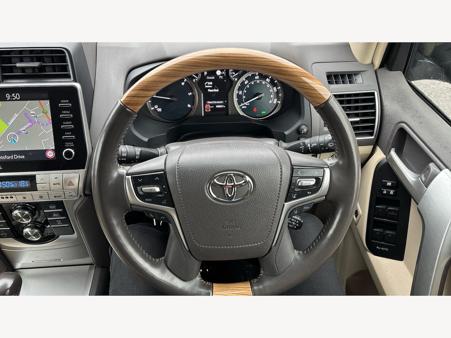 Used Toyota Land Cruiser 2022 for sale - 77523746: Photo 10