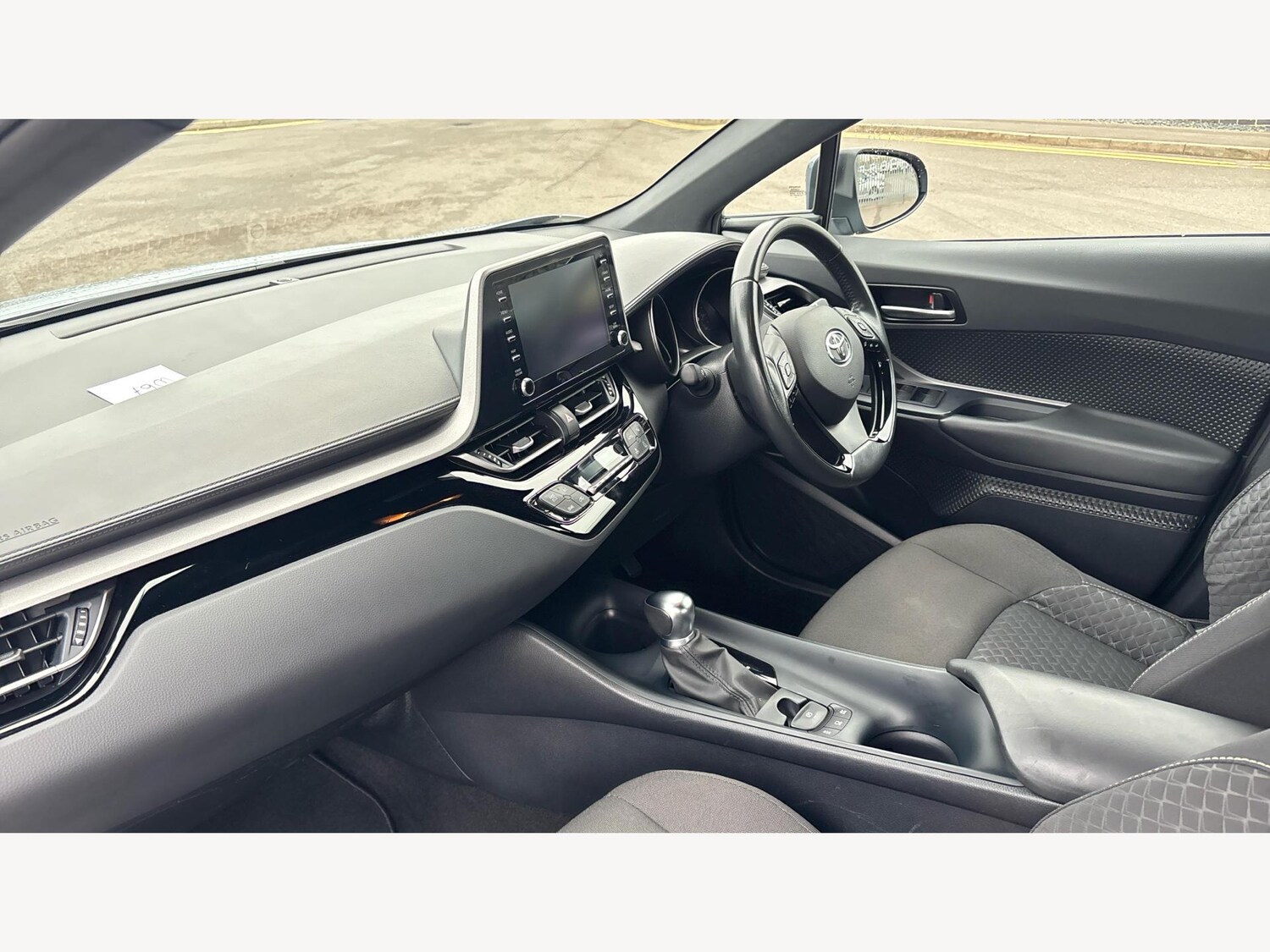 Used Toyota C-HR for sale - 76727193: Photo 12