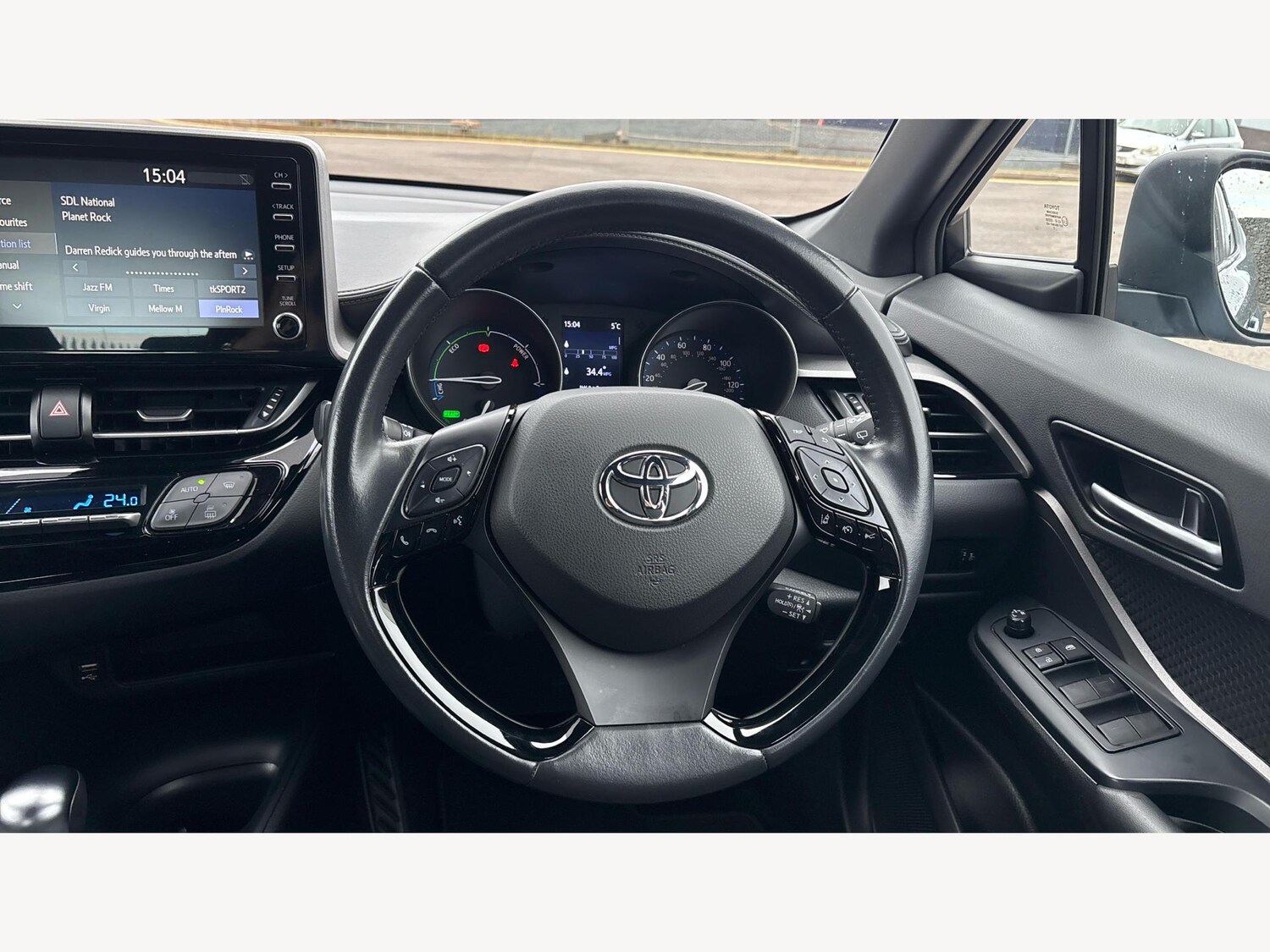 Used Toyota C-HR for sale - 76727193: Photo 8