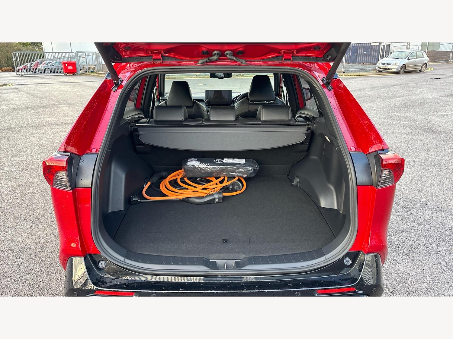 Used Toyota RAV4 2024 for sale - 76657545: Photo 16