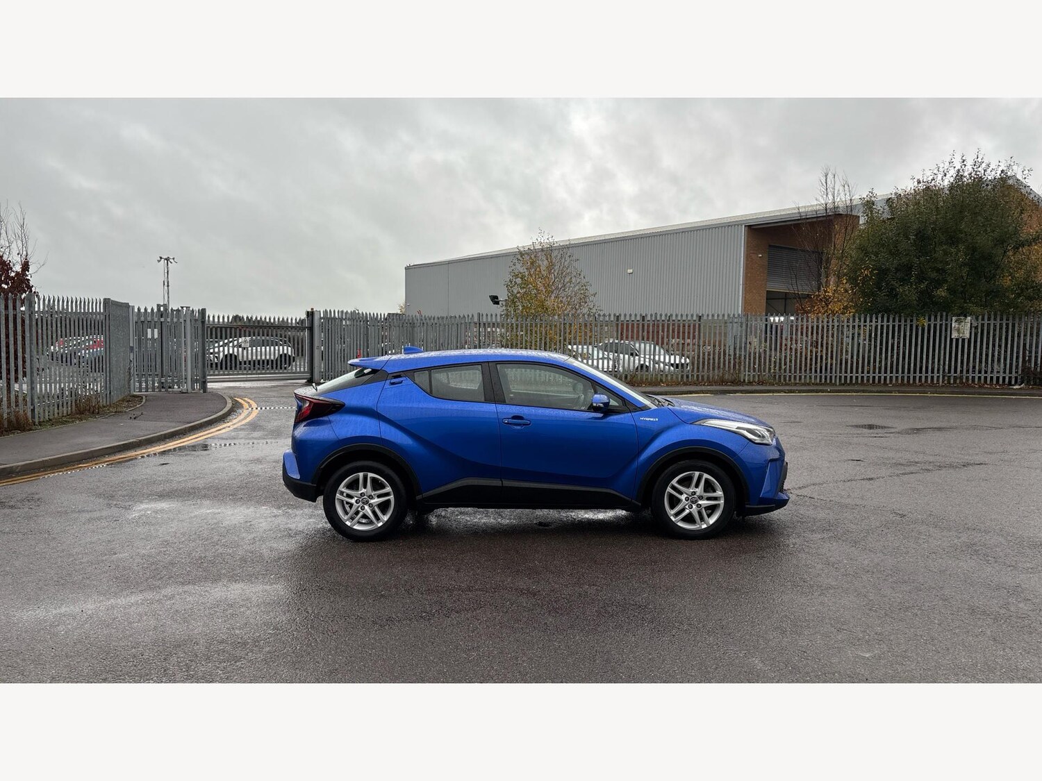 Used Toyota C-HR 2022 for sale - 76584260: Photo 18