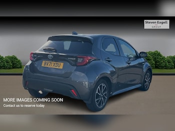Used Toyota Yaris 2021 for sale - 76200043: Photo 4