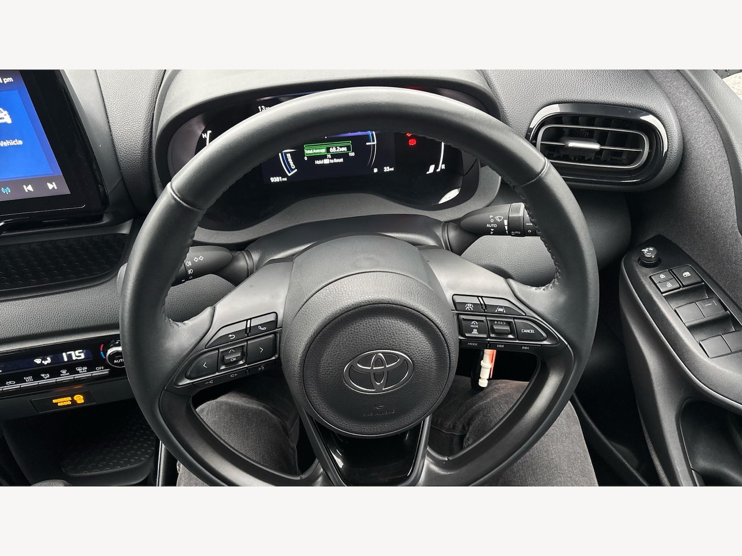 Used Toyota Yaris 2024 for sale - 76802250: Photo 10