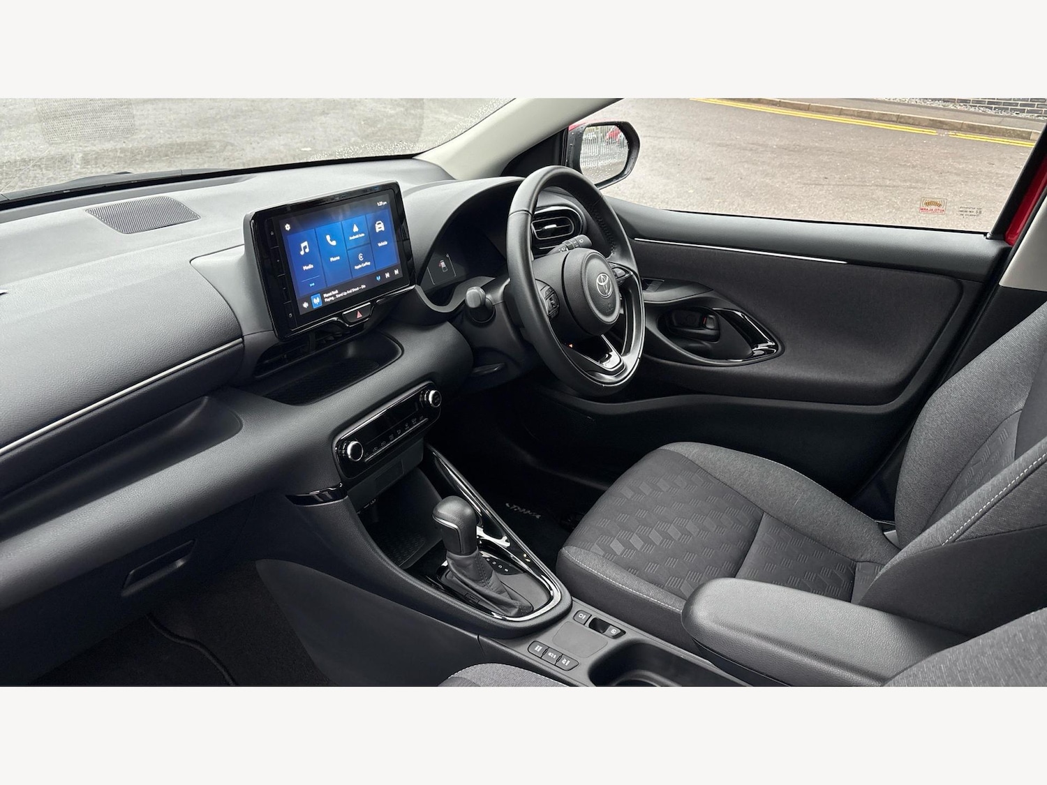 Used Toyota Yaris 2024 for sale - 76802250: Photo 12