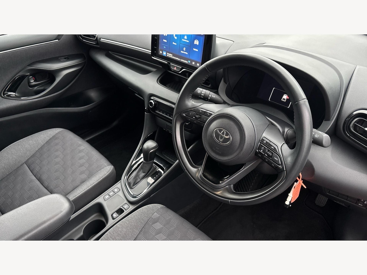 Used Toyota Yaris 2024 for sale - 76802250: Photo 13