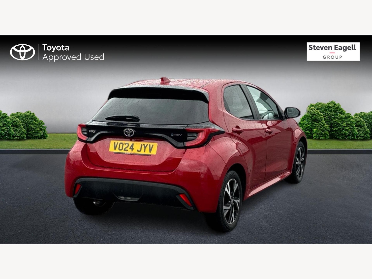 Used Toyota Yaris 2024 for sale - 76802250: Photo 2