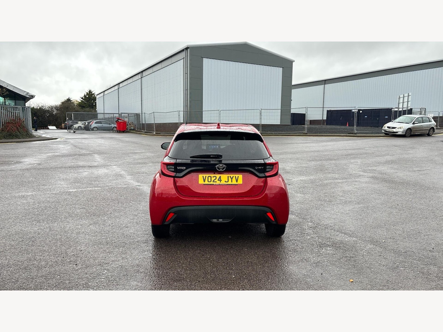 Used Toyota Yaris 2024 for sale - 76802250: Photo 21